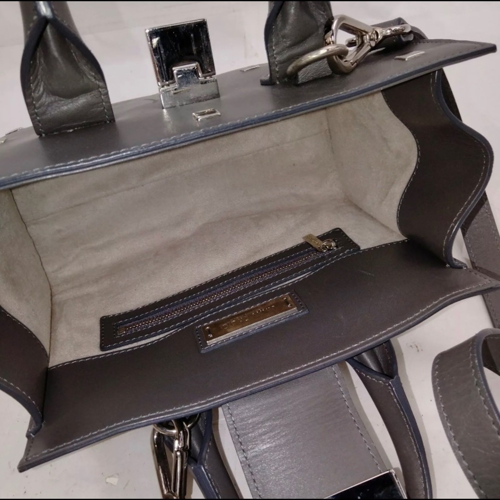 Jimmy Choo - Picture 7 of 9